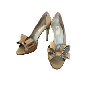Valentino Nude Patent Leather Dorsay Bow Pump Heels Size 8.5